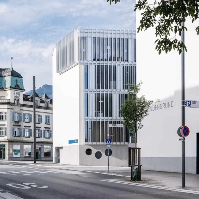 Außenansicht der BTV Bank Filiale in Dornbirn in der Bahnhofstraße 13