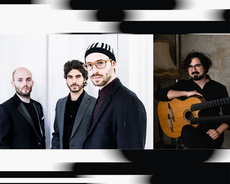 Vier Musikanten sehen in die Kamera