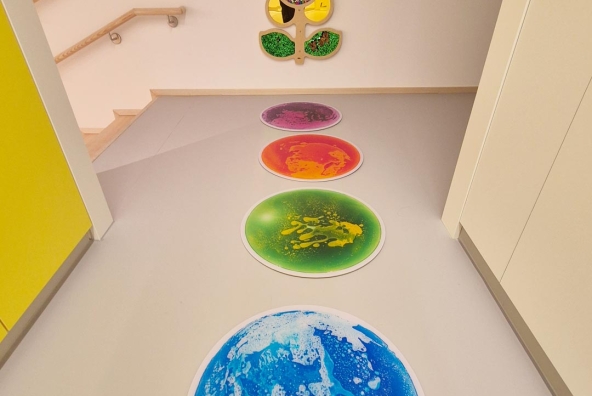 Stiegenhaus im MUKKI Kindergarten in Dornbirn